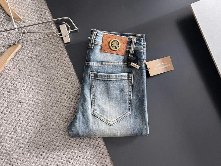 Picture of Burberry Jeans Long _SKUBurberrysz29-3824or798565